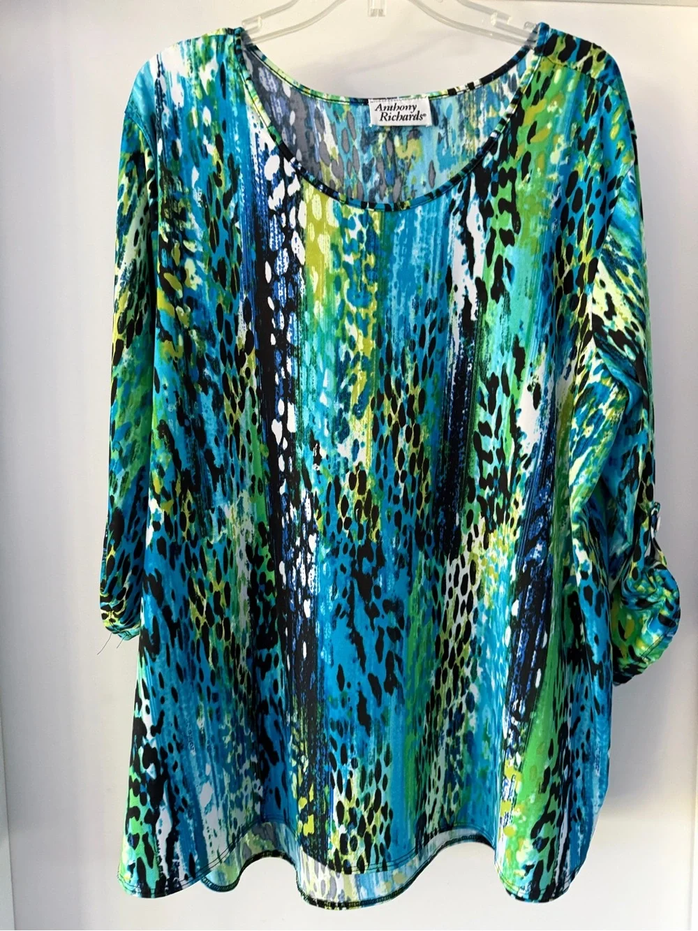 Anthony Richards Teal, Blue & Lime Abstract Animal Print Top - Picture 1 of 5